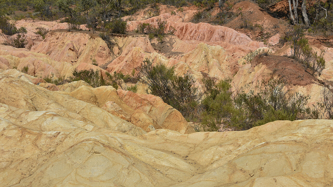 Heathcote Pink Cliffs Brian Young
