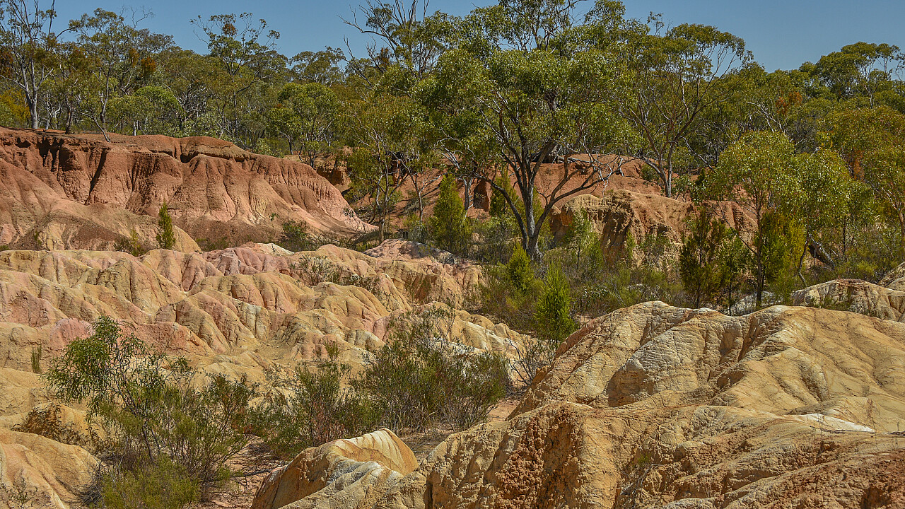 Heathcote Pink Cliffs Brian Young