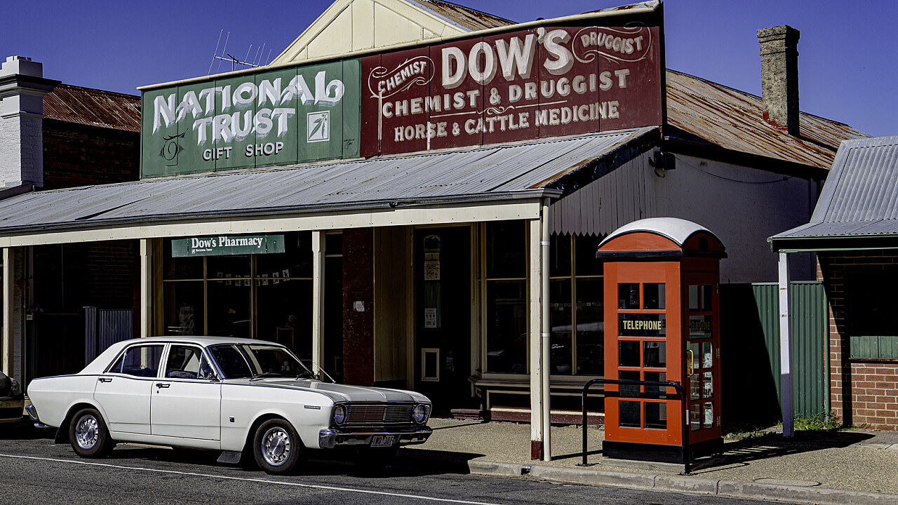 Dow's Chemist Chiltern