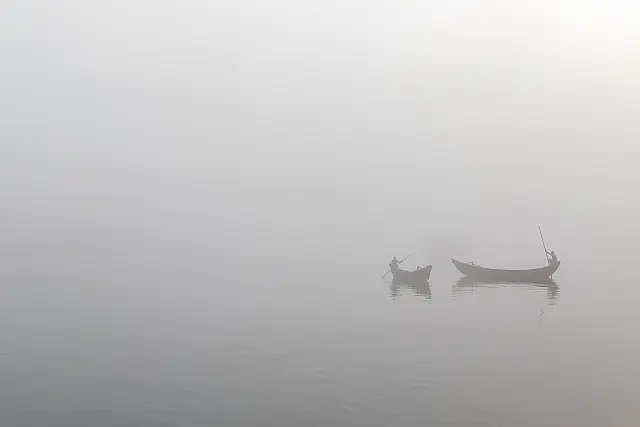 A008_Digital_set subject_misty mornings