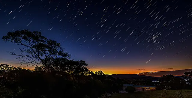 A258_SET_DIGITAL_Last Light and Star Trails