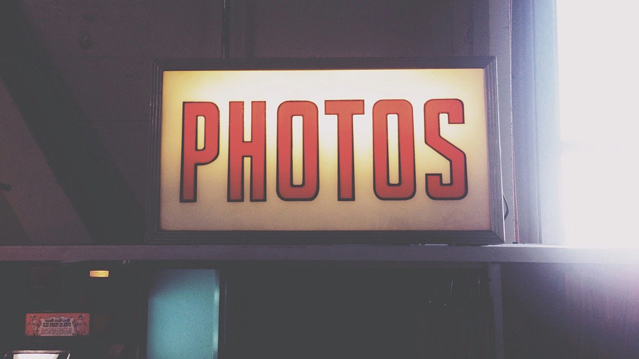 Ugly Christmas Photo Booth Workshop